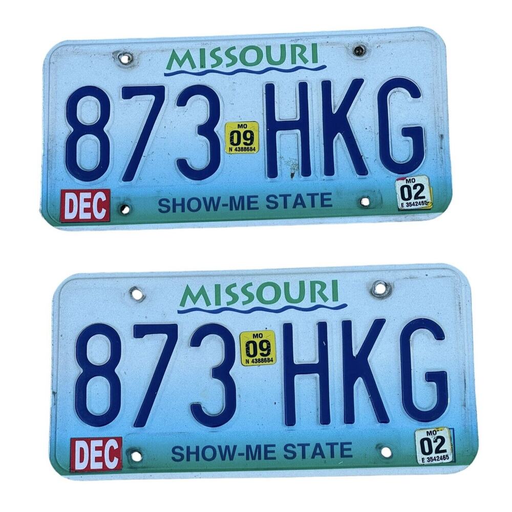 Missouri License Plate Show-Me State Dec 2002 2009 Sticker Blue Automobile Tags